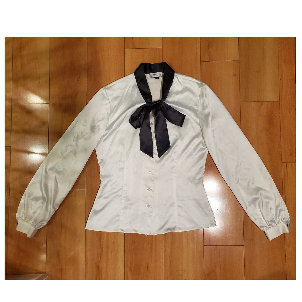 TAHARI ASL Ivory Blouse with Tie - XS (PRE-OWNED)